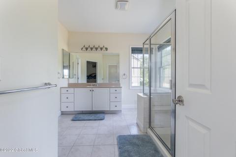 52 Sheldon Dr, Halfmoon, NY 12118 photo 28