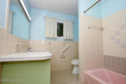 3048 Lone Pine Rd, Schenectady, NY 12303 photo 15