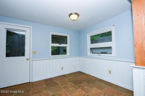 3048 Lone Pine Rd, Schenectady, NY 12303 photo 8