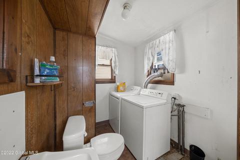 463 Cedar St, Schenectady, NY 12306 photo 9