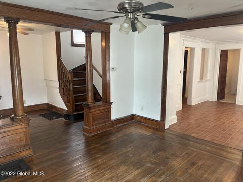 1826 Becker St, Schenectady, NY 12304 photo 11