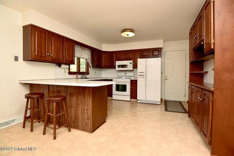 481 Devils Ln, Ballston Spa, NY 12020 photo 10