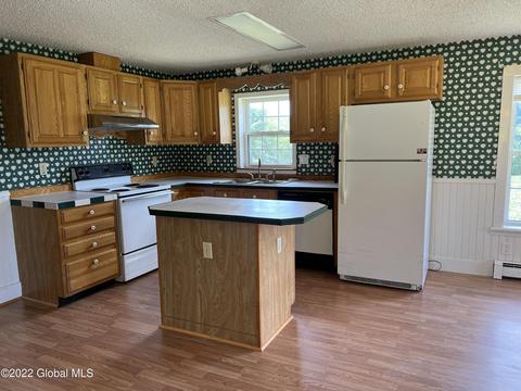 569 E Lake Rd, Argyle, NY 12809 photo 6