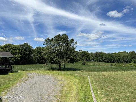 569 E Lake Rd, Argyle, NY 12809 photo 3