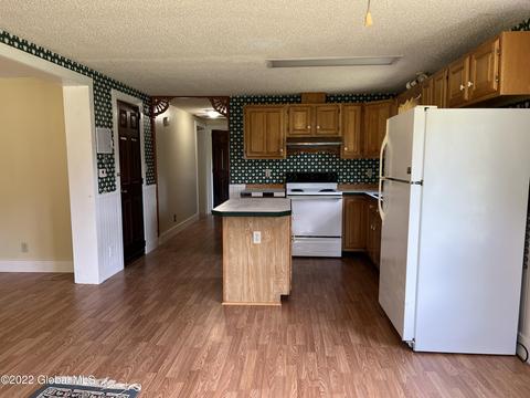 569 E Lake Rd, Argyle, NY 12809 photo 5