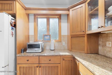140 Easterly St, Johnstown, NY 12078 photo 10