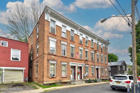 32 Division St, Fort Plain, NY 13339