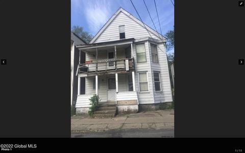 13 Odell St, Schenectady, NY 12304