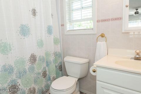 33 Squire Rd, Schenectady, NY 12304 photo 30