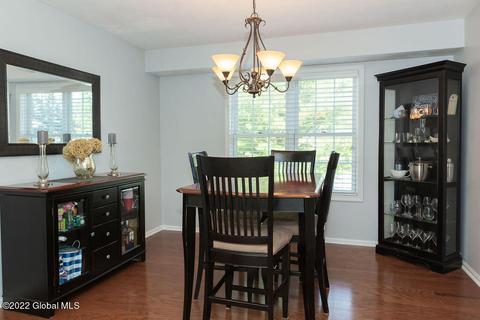 33 Squire Rd, Schenectady, NY 12304 photo 13