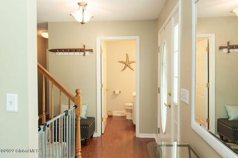 33 Squire Rd, Schenectady, NY 12304 photo 22