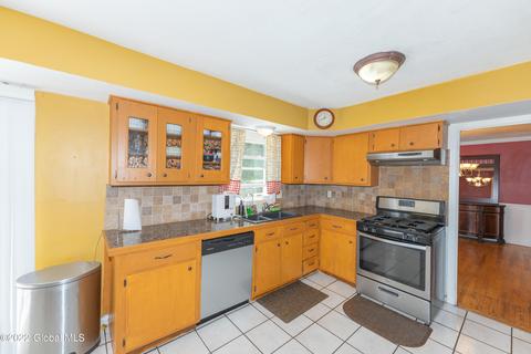 42 Brightonwood Rd, Glenmont, NY 12077 photo 21