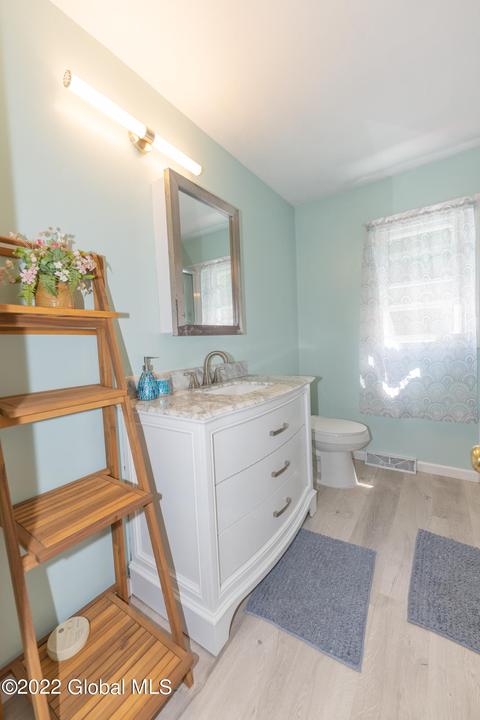 42 Brightonwood Rd, Glenmont, NY 12077 photo 39