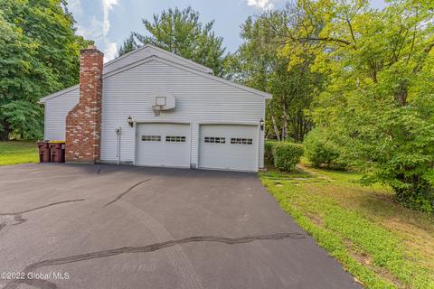 42 Brightonwood Rd, Glenmont, NY 12077 photo 7