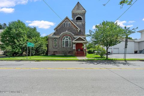 13 Main St, Fultonville, NY 12072