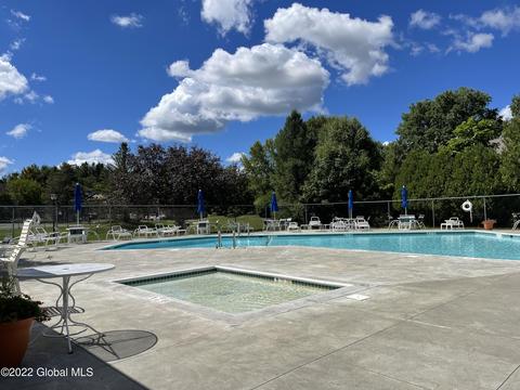 80 Commonwealth Dr, Glenmont, NY 12077 photo 28