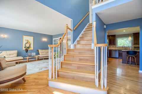 53 Mohawk Trl, Slingerlands, NY 12159 photo 6