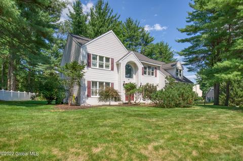 53 Mohawk Trl, Slingerlands, NY 12159 photo 2