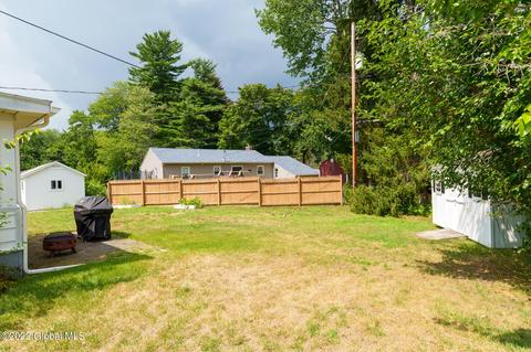 75 The Crossway, Delmar, NY 12054 photo 4