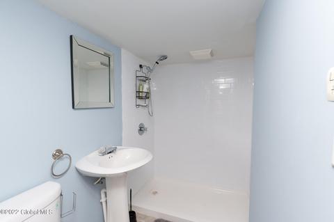 75 The Crossway, Delmar, NY 12054 photo 24