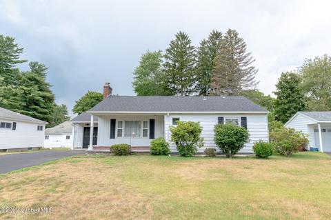 75 The Crossway, Delmar, NY 12054 photo 2