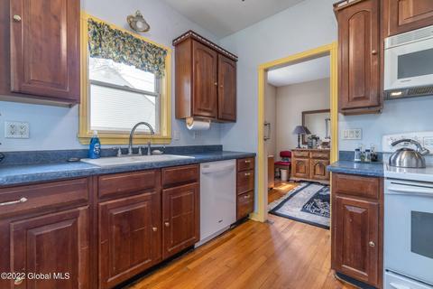 1458 Sumner Ave, Schenectady, NY 12309 photo 10