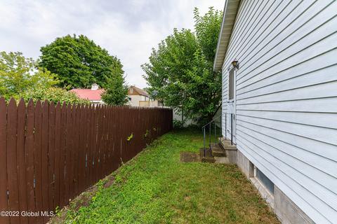 2483 Augustine Ave, Schenectady, NY 12306 photo 17