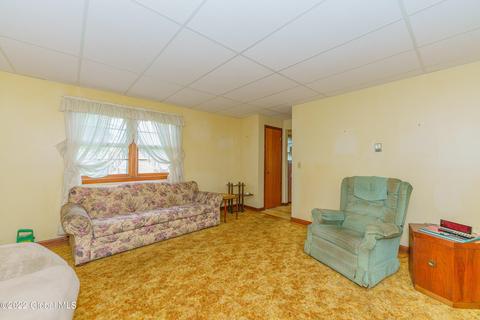 2483 Augustine Ave, Schenectady, NY 12306 photo 6
