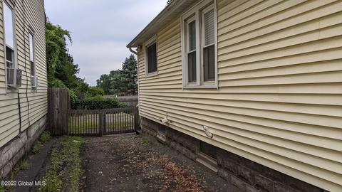 2139 Van Vranken Ave, Schenectady, NY 12308 photo 4