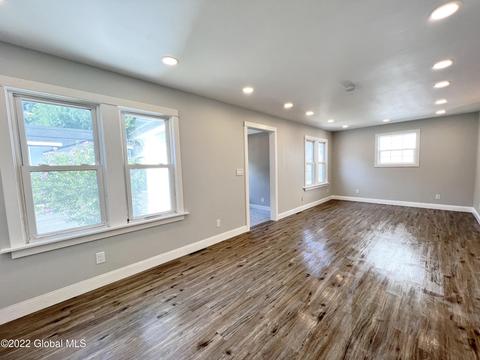 63 Pershing Dr, Schenectady, NY 12302 photo 24
