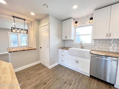 63 Pershing Dr, Schenectady, NY 12302 photo 36