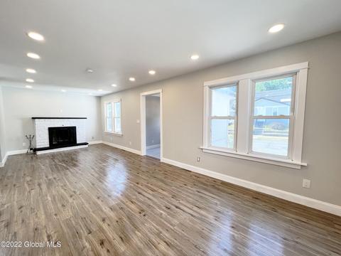63 Pershing Dr, Schenectady, NY 12302 photo 22