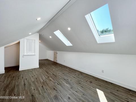 63 Pershing Dr, Schenectady, NY 12302 photo 3