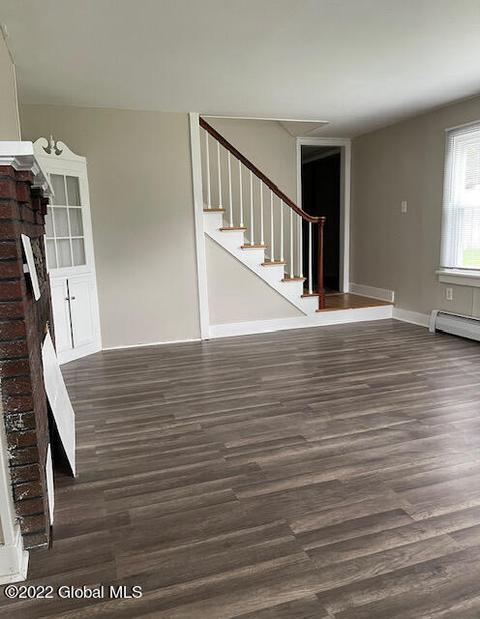 210 Walnut St, Corinth, NY 12822 photo 8