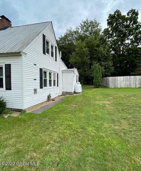 210 Walnut St, Corinth, NY 12822 photo 2
