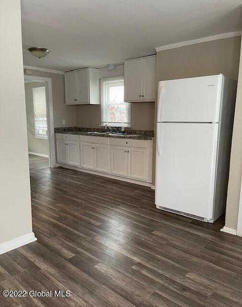 210 Walnut St, Corinth, NY 12822 photo 5