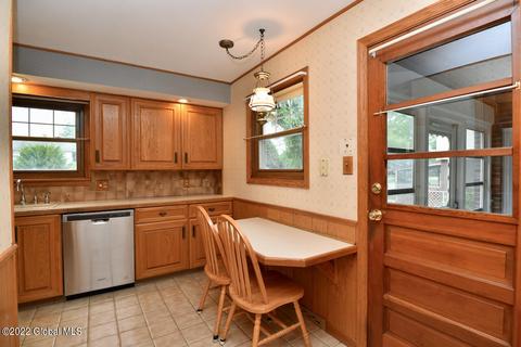 1746 Van Cortland St, Schenectady, NY 12303 photo 13