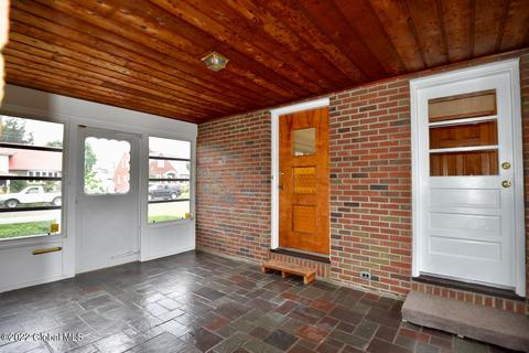 1746 Van Cortland St, Schenectady, NY 12303 photo 5