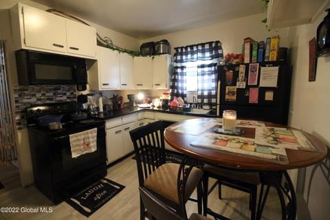 435 Seneca St, Schenectady, NY 12308 photo 20