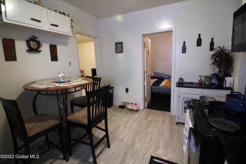 435 Seneca St, Schenectady, NY 12308 photo 18