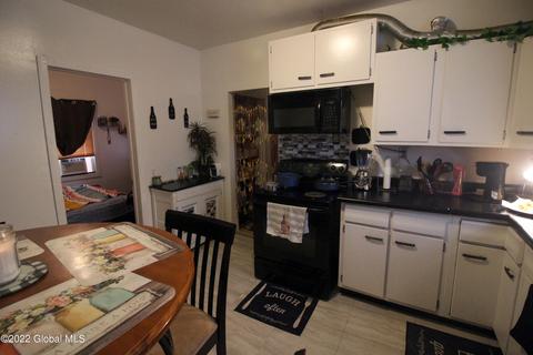 435 Seneca St, Schenectady, NY 12308 photo 16