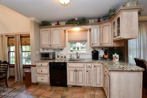178 Roweland Ave, Delmar, NY 12054 photo 11