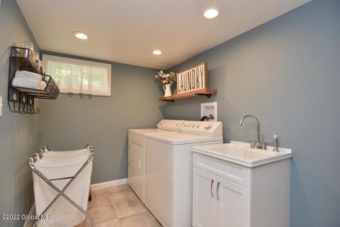 178 Roweland Ave, Delmar, NY 12054 photo 37