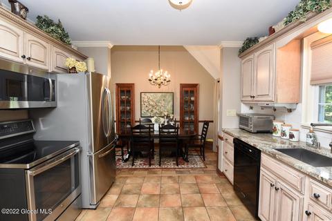 178 Roweland Ave, Delmar, NY 12054 photo 10