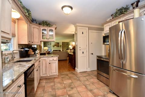 178 Roweland Ave, Delmar, NY 12054 photo 13