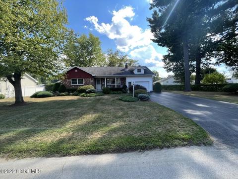 9 Bertone Dr, Schenectady, NY 12306 photo 28