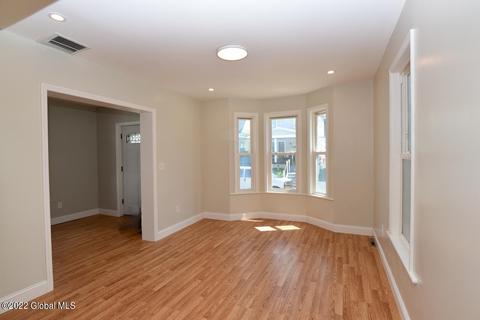 4 Harvard St, Schenectady, NY 12304 photo 17