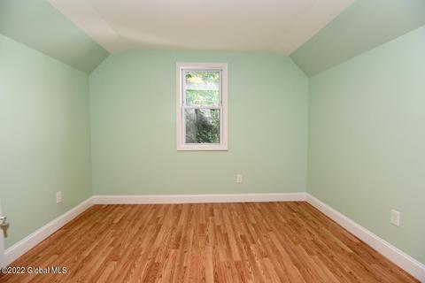 4 Harvard St, Schenectady, NY 12304 photo 38