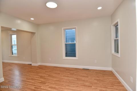 4 Harvard St, Schenectady, NY 12304 photo 11