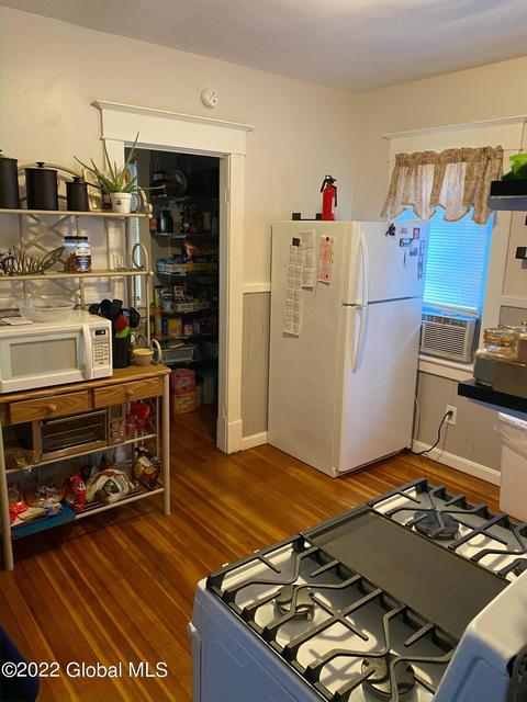 431 Division St, Schenectady, NY 12304 photo 11